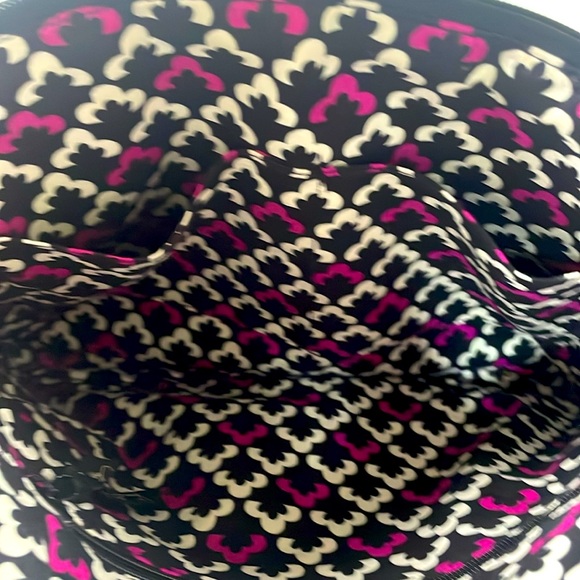 Vera Bradley Cranberry Magenta Envelope Style Bag - Picture 9 of 11